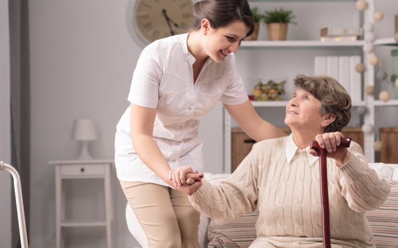 Assisted Living vs. Memory Care: 5 Key Differences